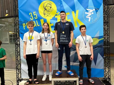 Fužinarjevi plavalci osvojili 9 medalj (8)